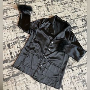 Feather Cuff/Silky Black Button up Womens Medium
